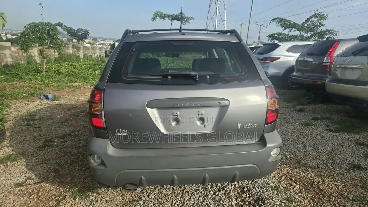 Pontiac Vibe Automatic 2004 Gray