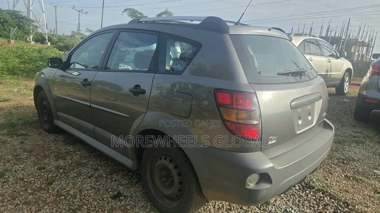 Pontiac Vibe Automatic 2004 Gray
