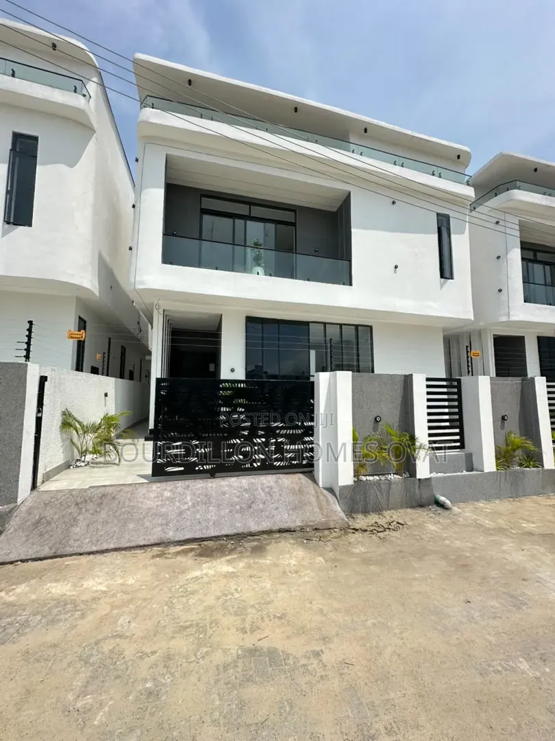 4bdrm Duplex in Ajah Lagos for sale