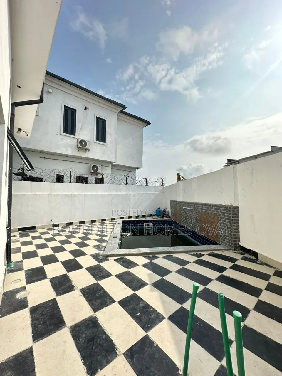 4bdrm Duplex in Orchid Lekki Lagos for sale