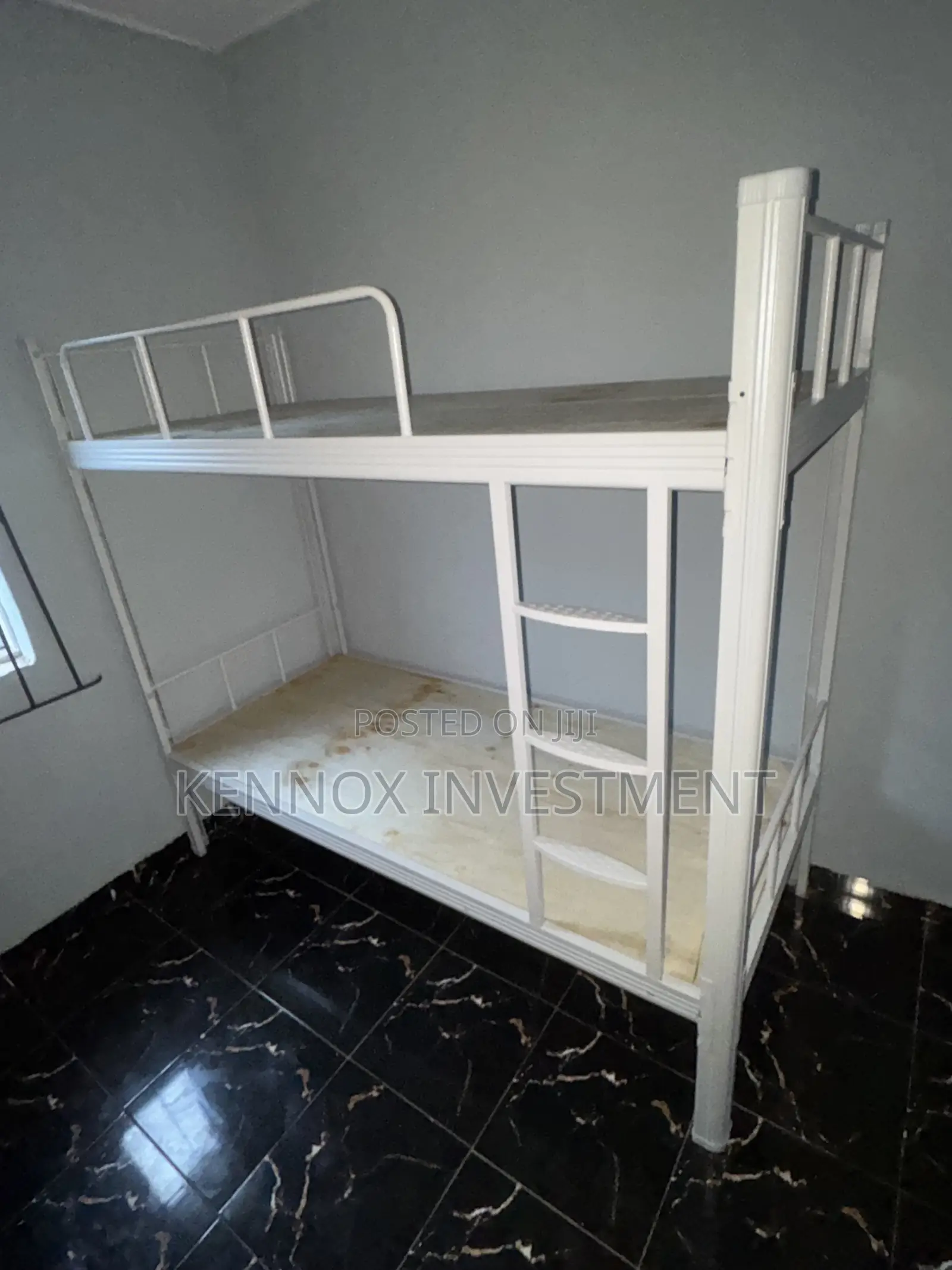Durable 3ft by 6ft Solid Foreign Iron Bunk Bed