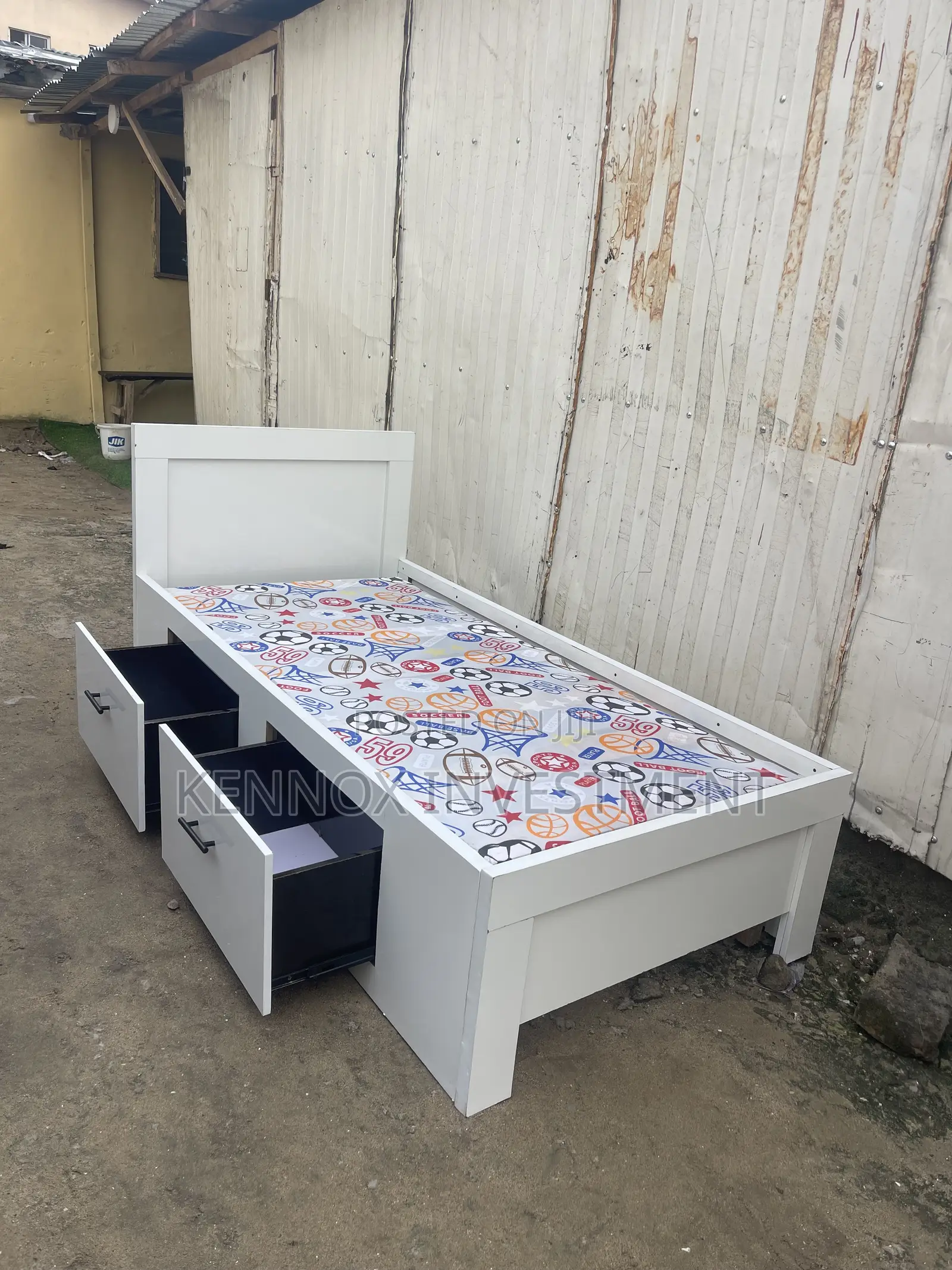 3ft by 6ft / 2.5 by 6ft Wooden Bedframe 