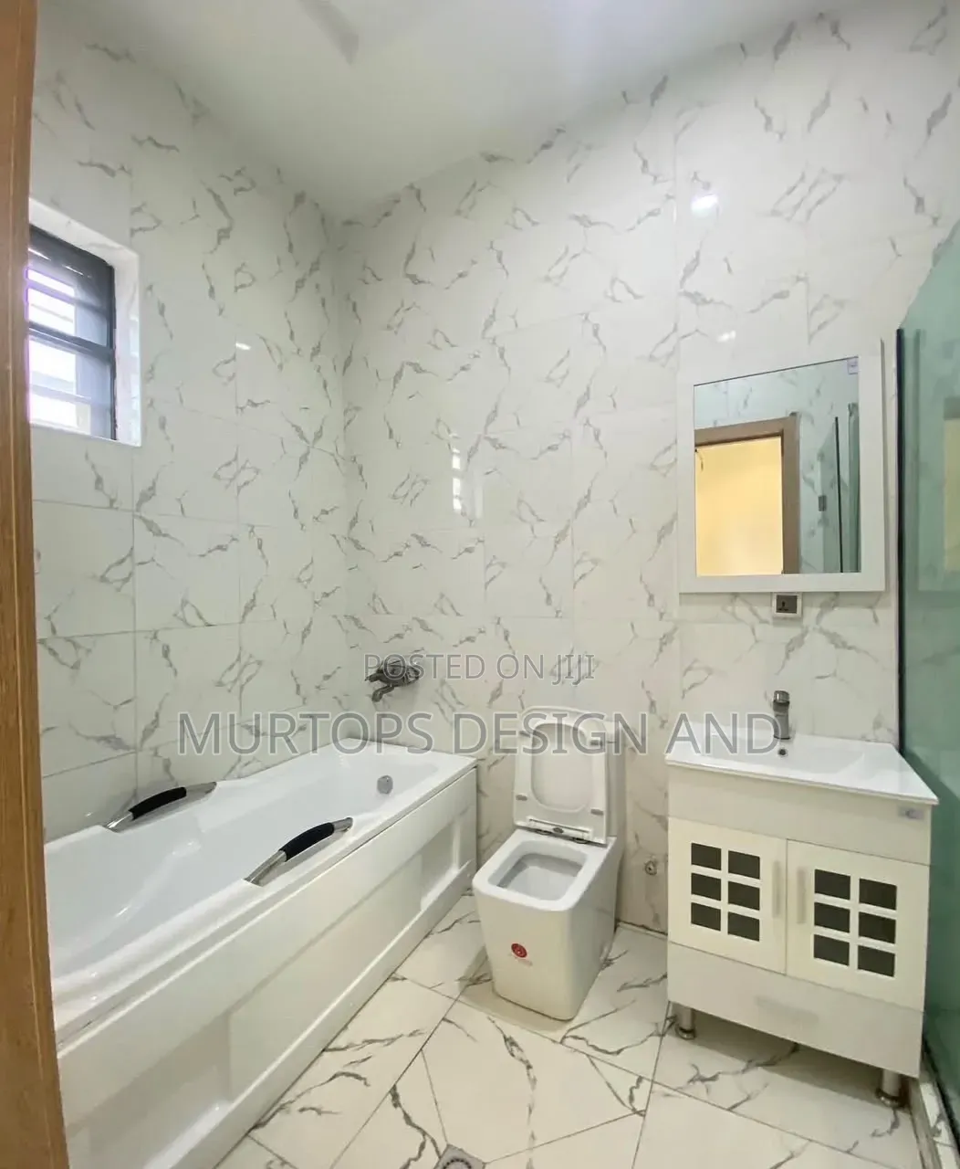 4bdrm Townhouse / Terrace in Ikota for rent