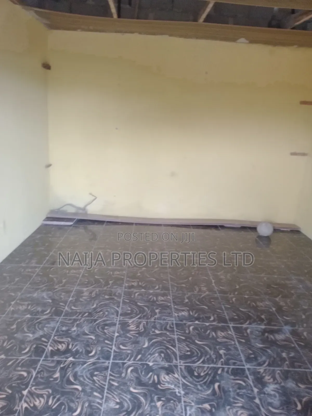Shop for Rent at Lakowe School Gate, Ibeju-Lekki