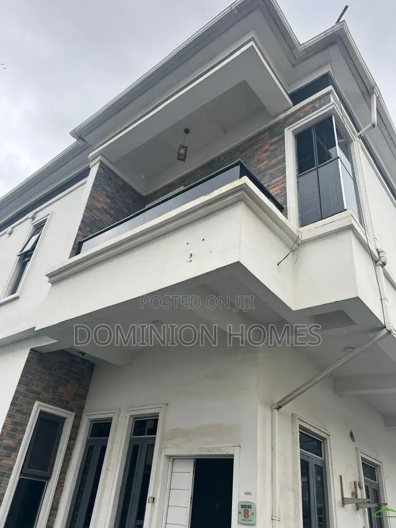 1bdrm Shared Apartment in Oral Estate Lekki for rent