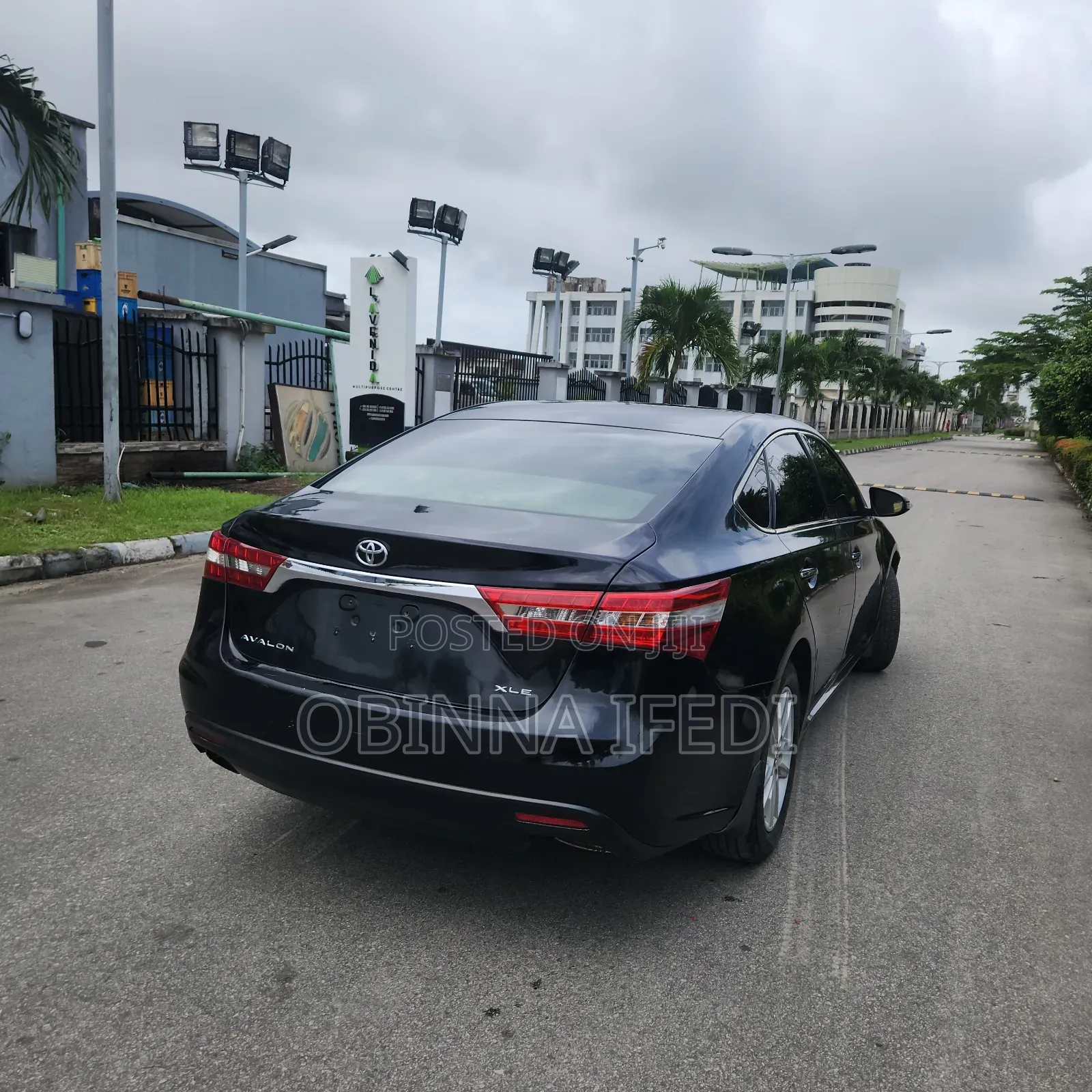 Toyota Avalon 2014 Black