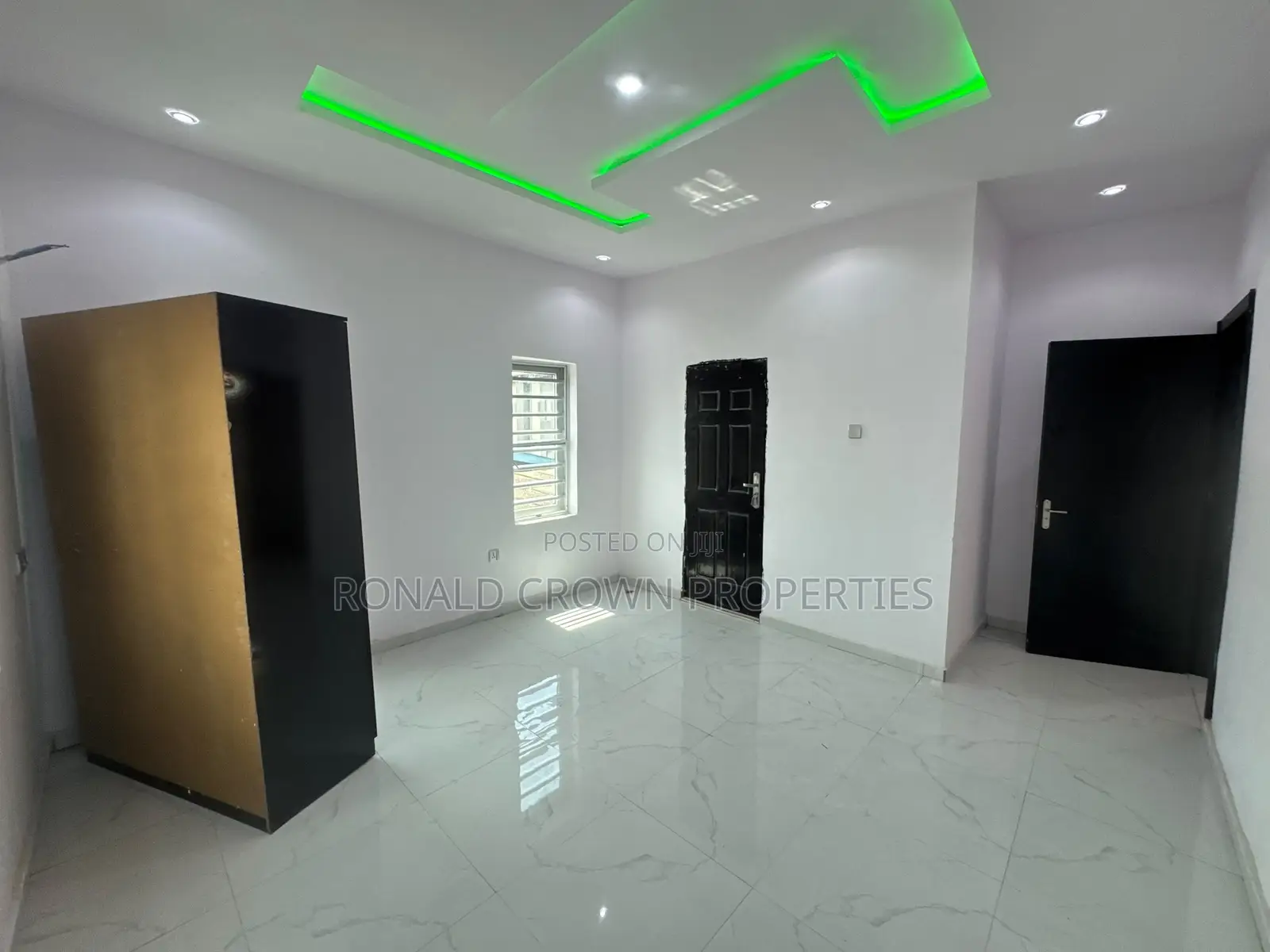 4bdrm Duplex in Ado / Ajah for sale