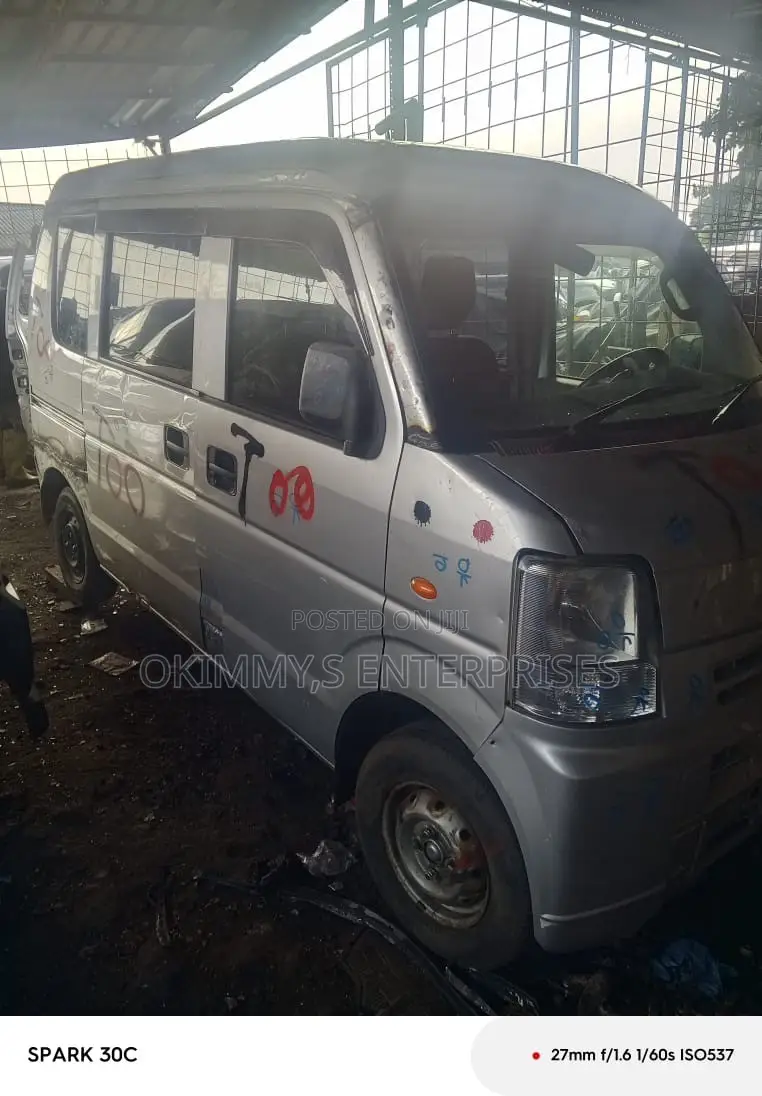 Suzuki Every 2010 Silver