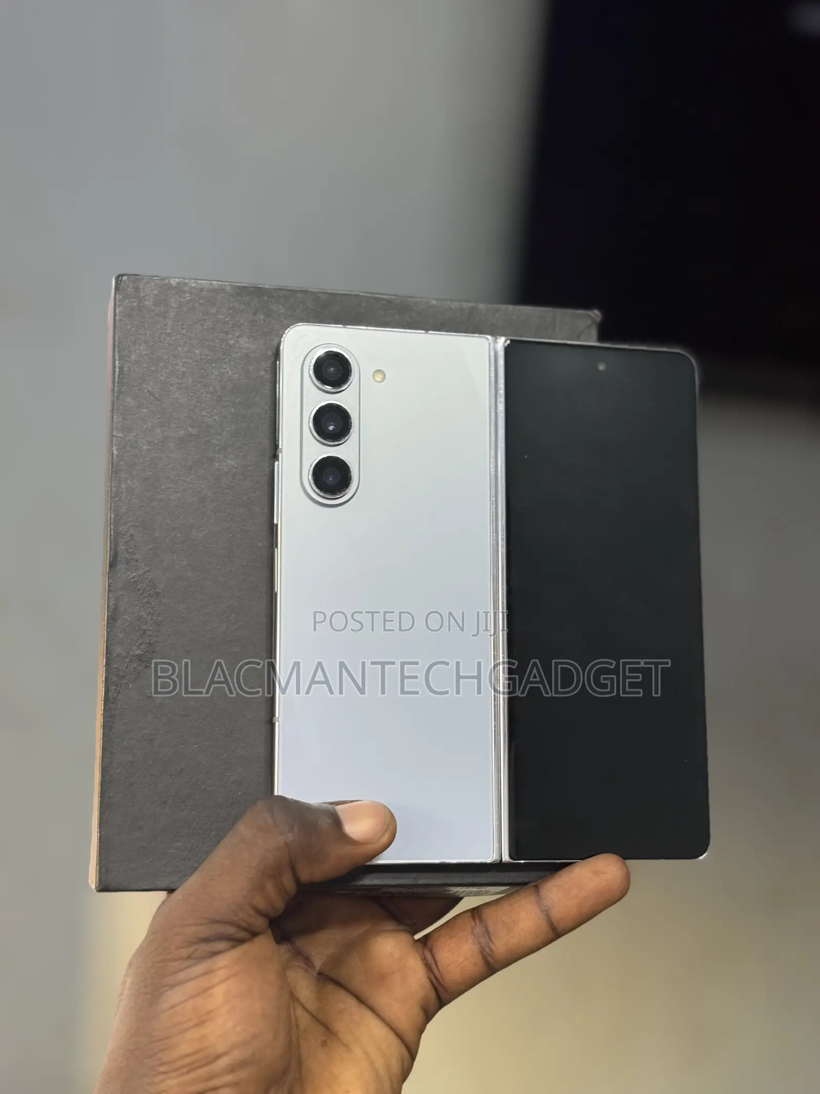 Samsung Galaxy Z Fold2 5G 256 GB Blue