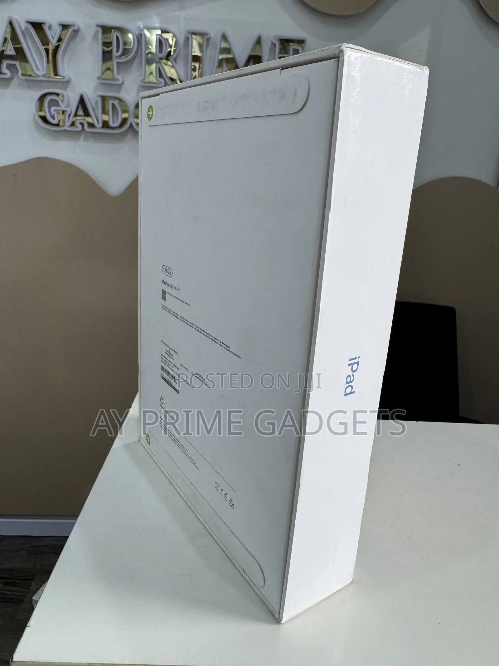 New Apple iPad (2025) 128 GB