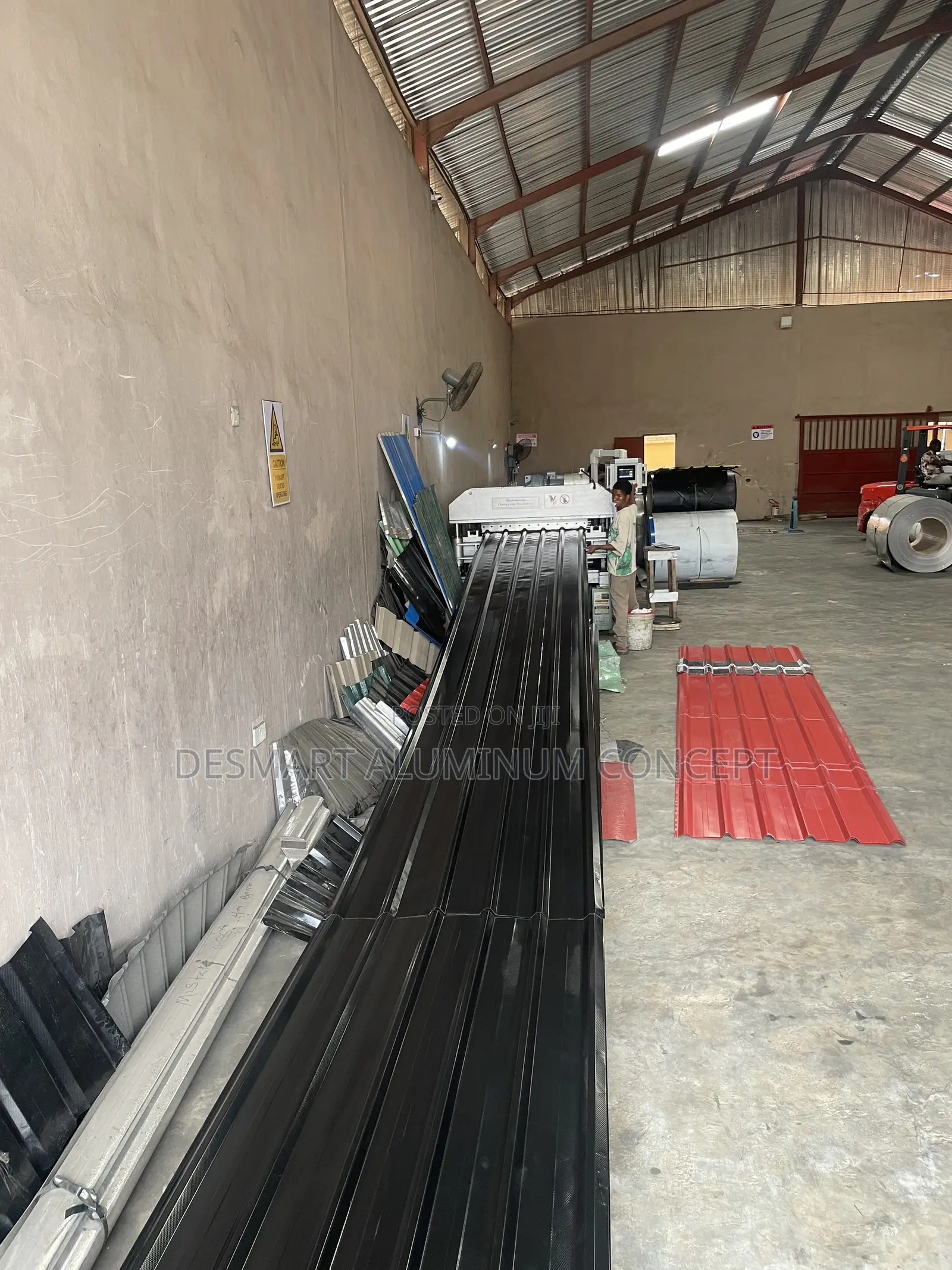 BLACK 0.55mm: Heavy-Duty Strength, Aluminum Roofing Sheet