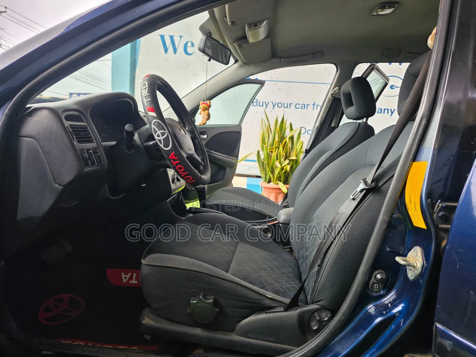 Toyota Avensis 2001 Blue