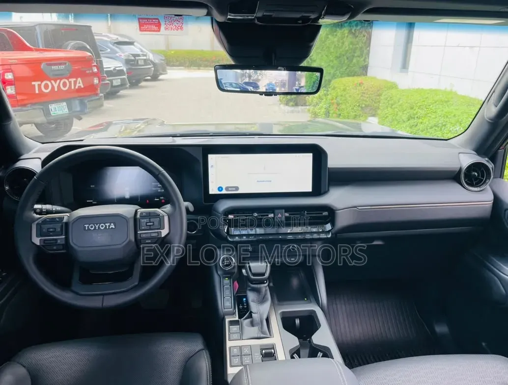 Toyota Land Cruiser Prado 2025 Black