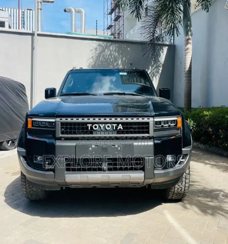 Toyota Land Cruiser Prado 2025 Black