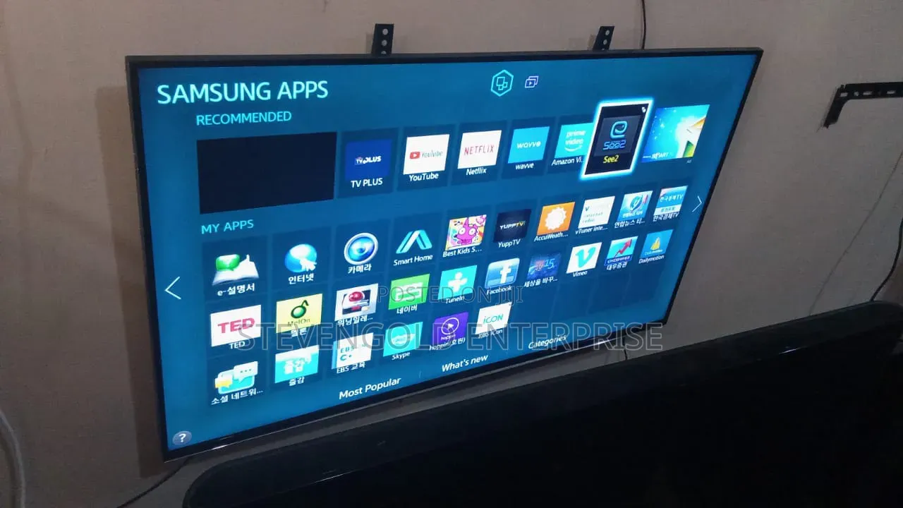 Samsung 48" Series 6 Smart TV — Full Hd + 3d