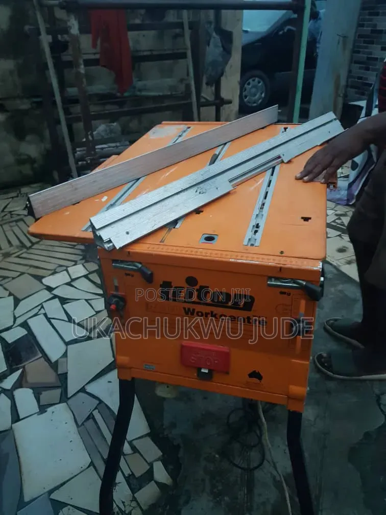 Triton Workcentre System Ripping Lumber: Cutting Boards Lengthwise
