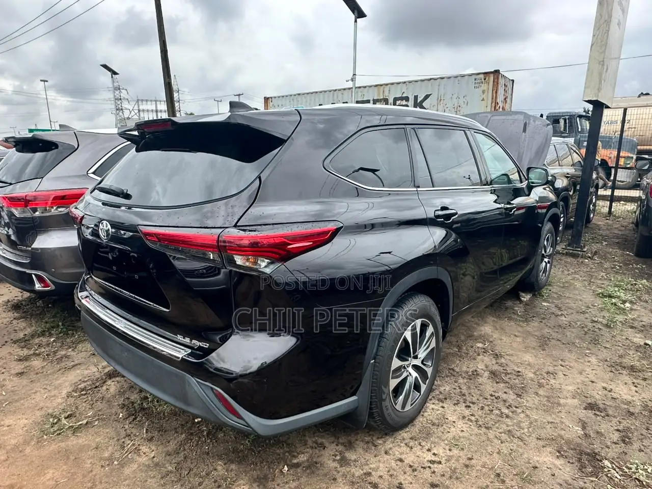 Toyota Highlander XLE 2022 Black