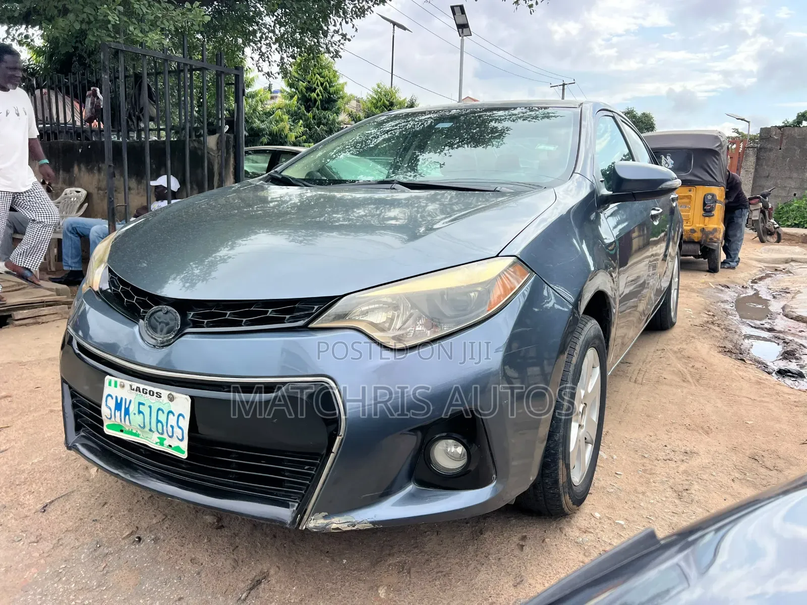 Toyota Corolla LE Eco 4dr Sedan (1.8L 4cyl CVT) 2015 Gray