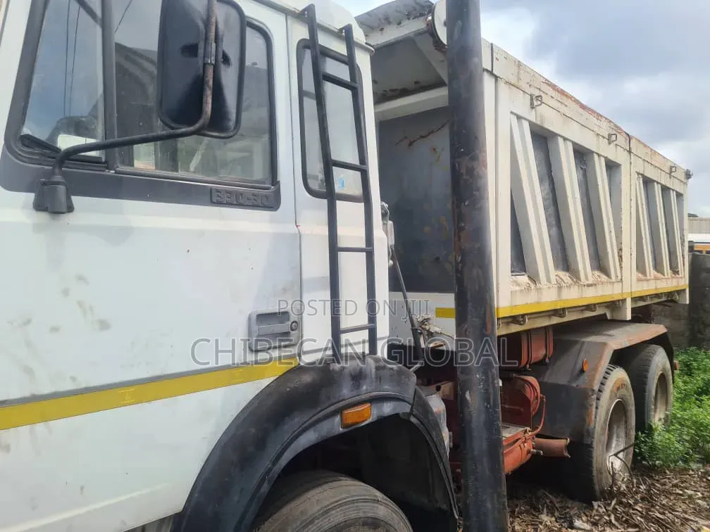 Iveco Turbo Star Tipper 10 Tyres (Foreign Used)