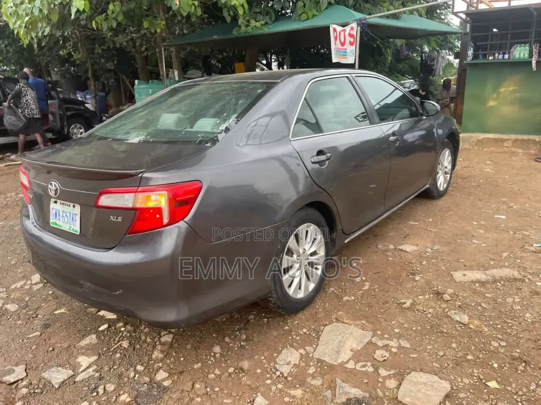 Toyota Camry 2013
