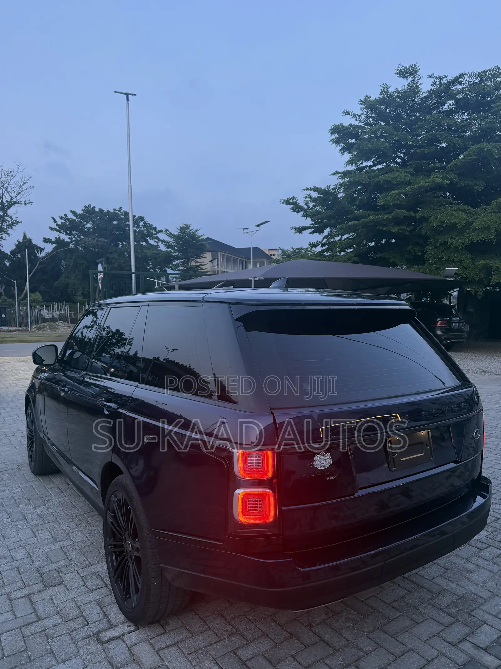 Land Rover Range Rover Evoque 2022 Blue