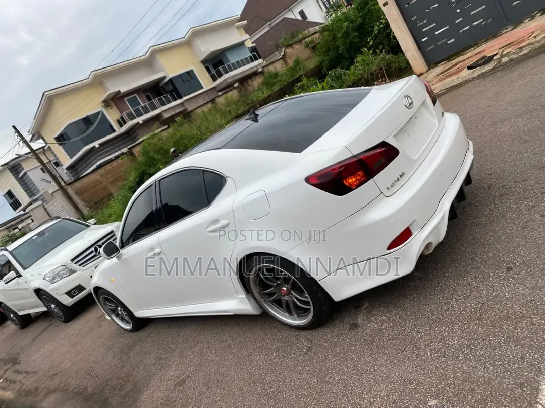 Lexus IS 250 Automatic 2010 White