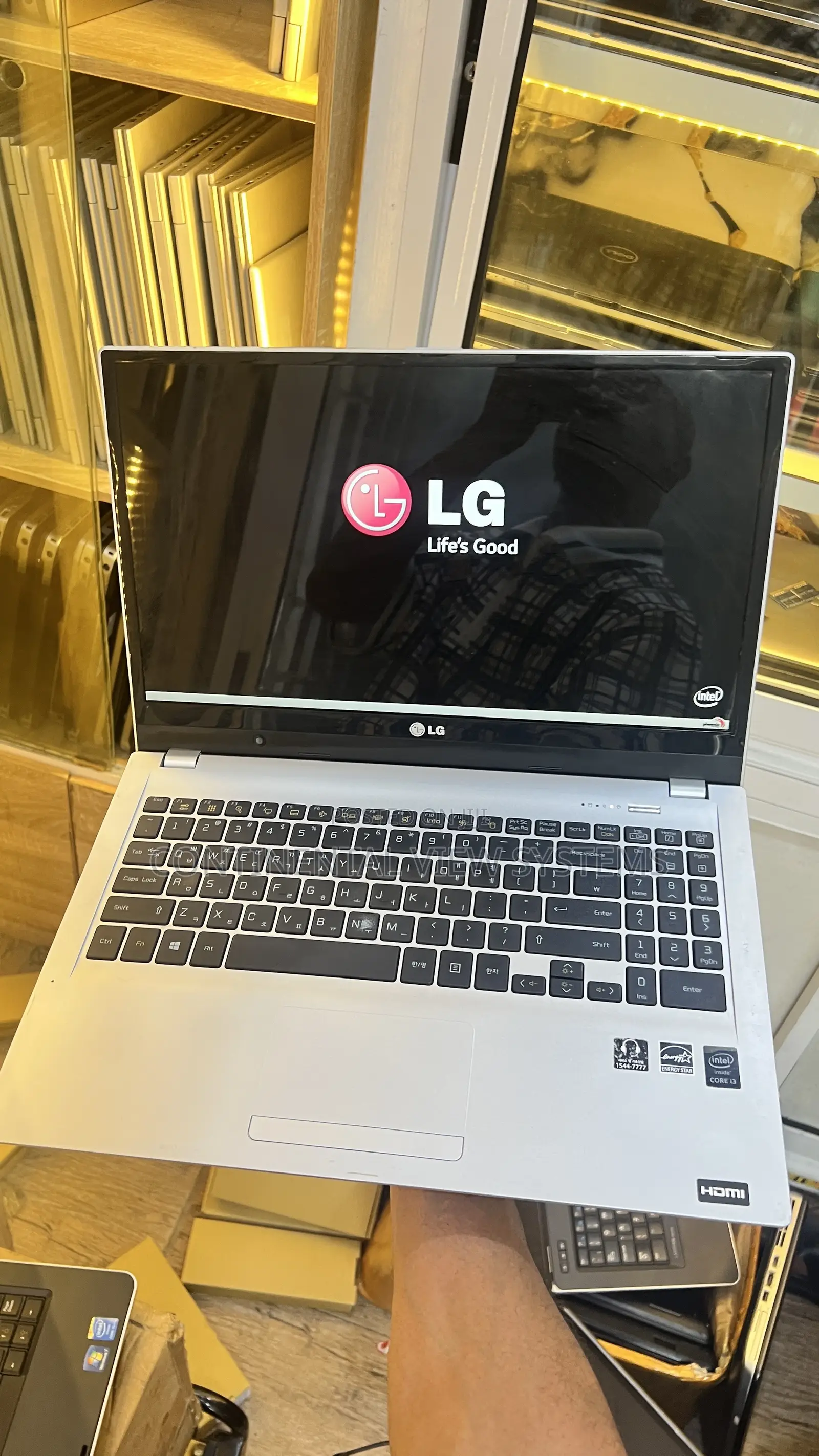Laptop LG 8GB Intel Core i3 HDD 250GB