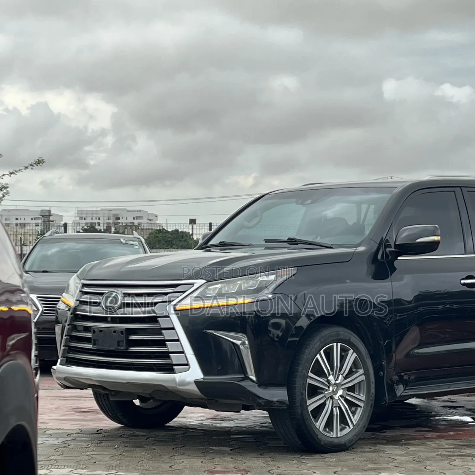 Lexus LX 570 AWD 2016 Black