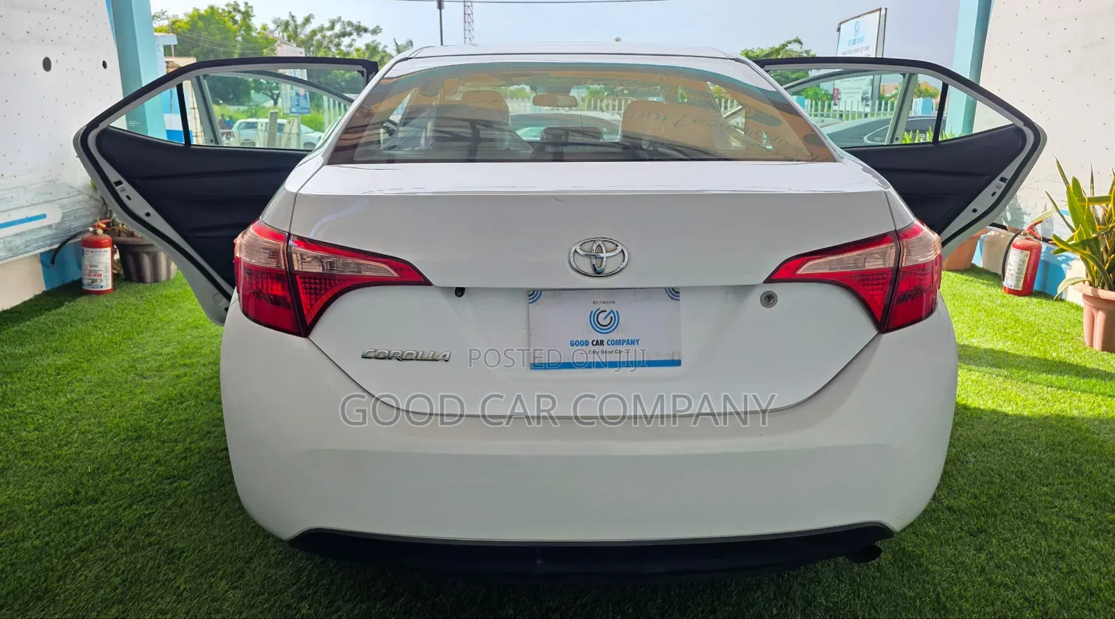 Toyota Corolla 2017 White