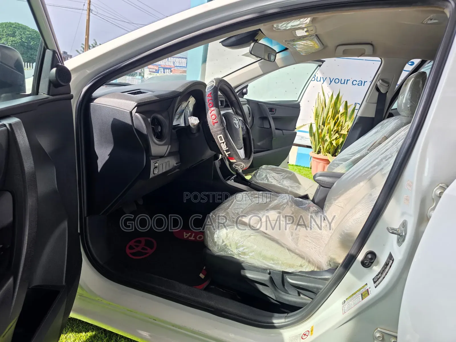 Toyota Corolla 2017 White