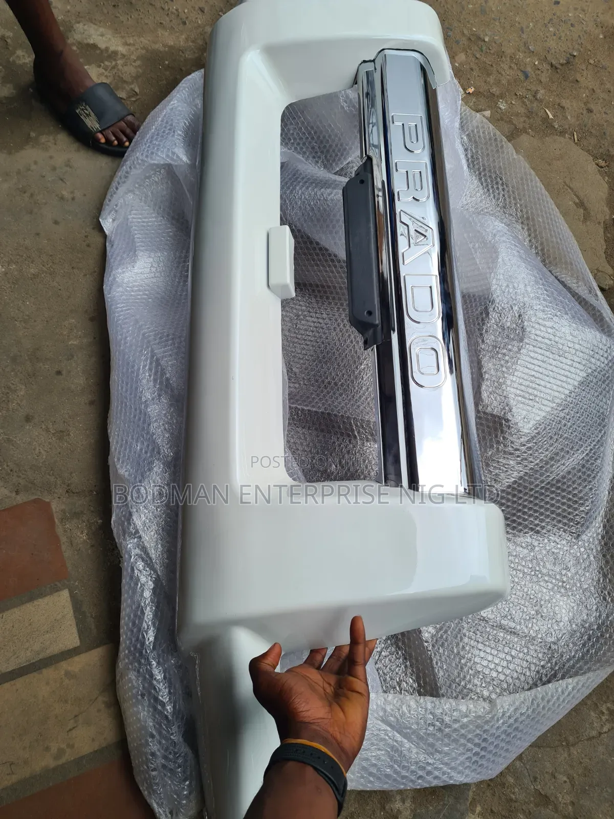 Front Bumper Spoiler for Toyota Prado 05 Model -'"; #