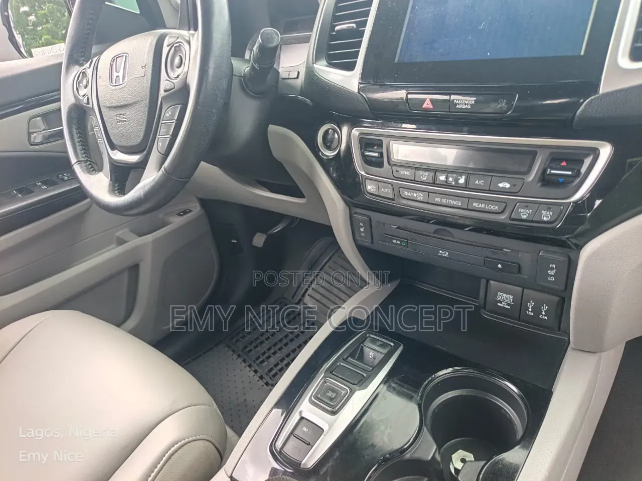 Honda Pilot Touring 4dr SUV 4WD (3.5L 6cyl 9A) 2016 Blue