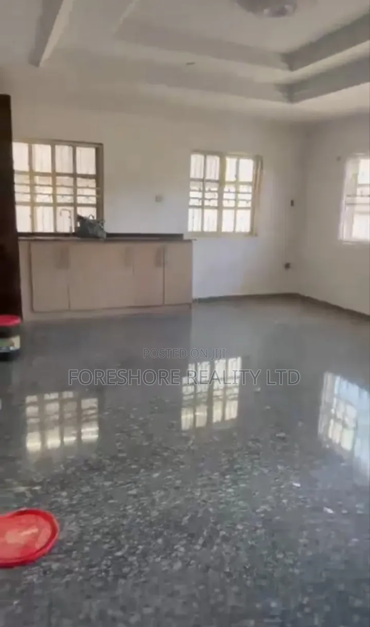 Studio Apartment in Lekki Phase 1 for rent