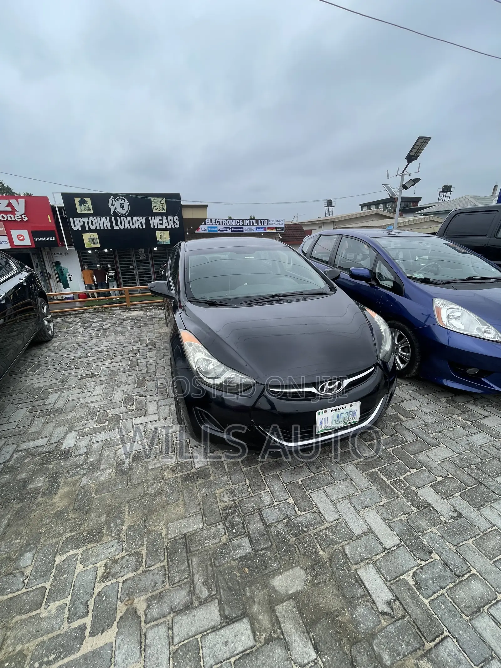 Hyundai Elantra 2012 Black