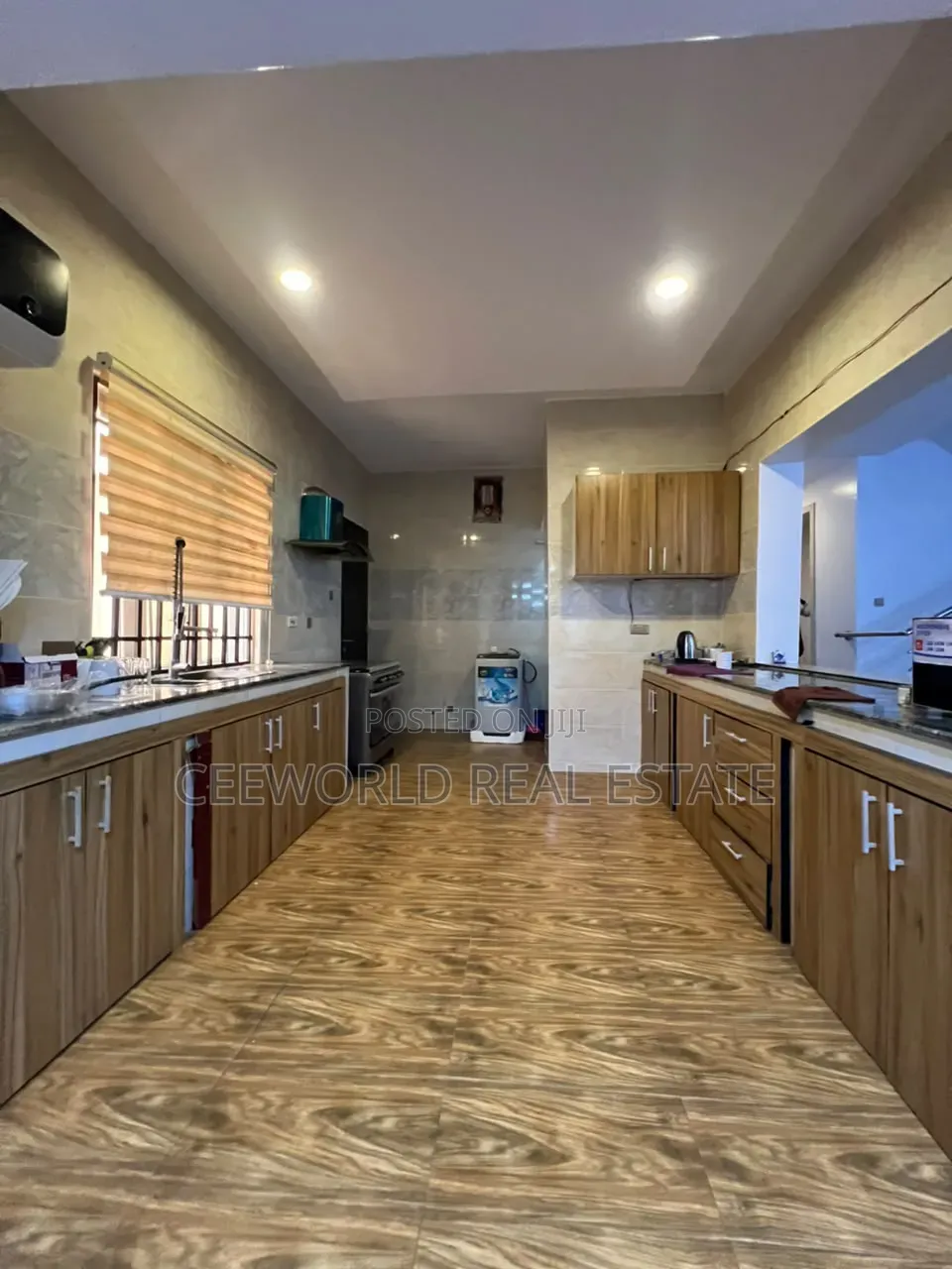 Furnished 4bdrm Duplex in Agodi Gra for rent
