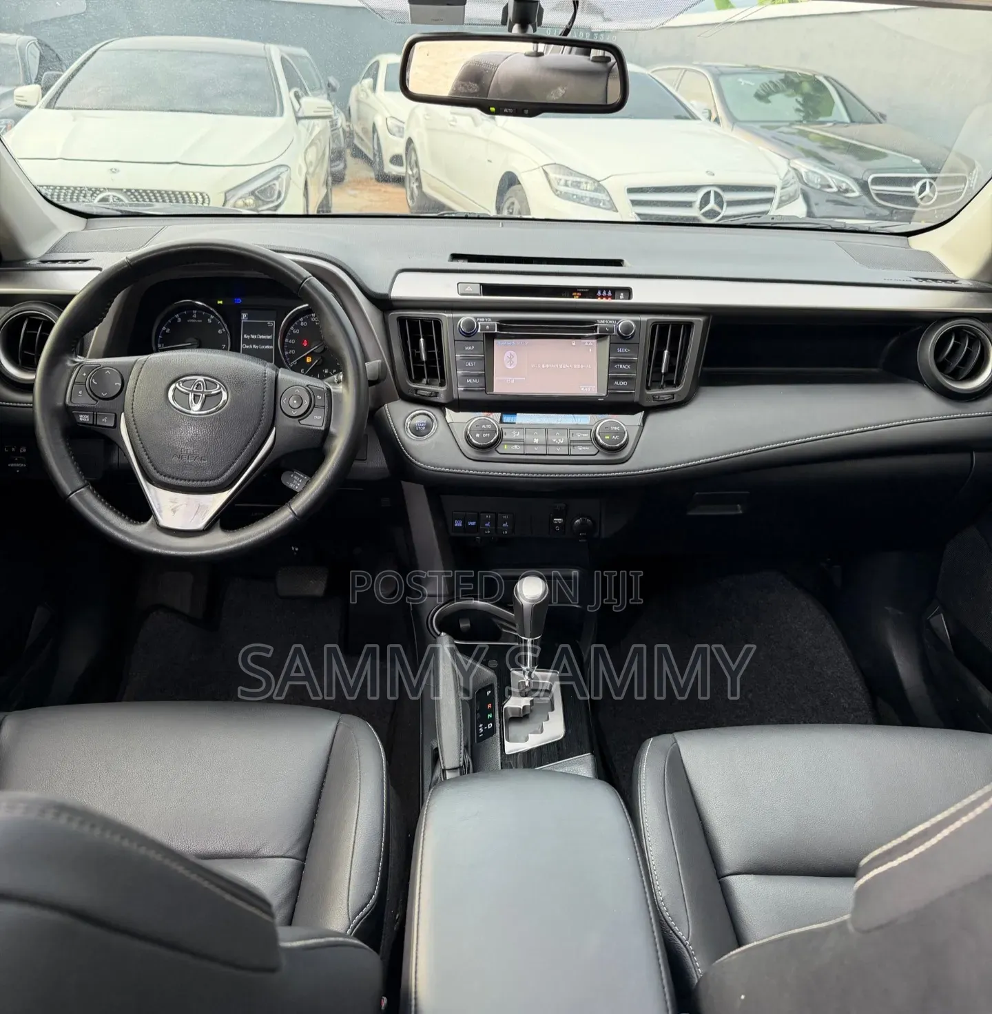 Toyota RAV4 2017 Gray
