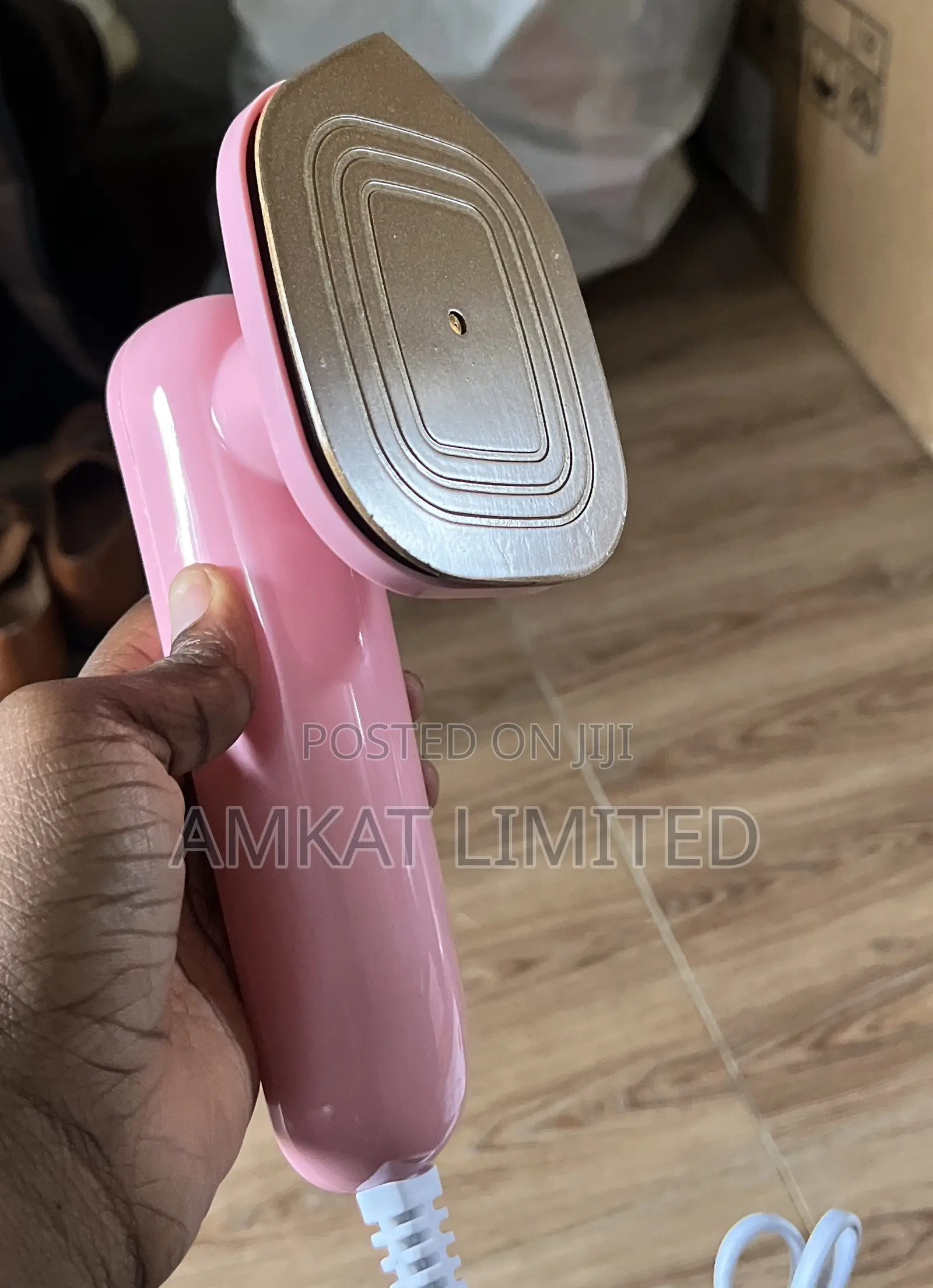 Dry Iron With Spray