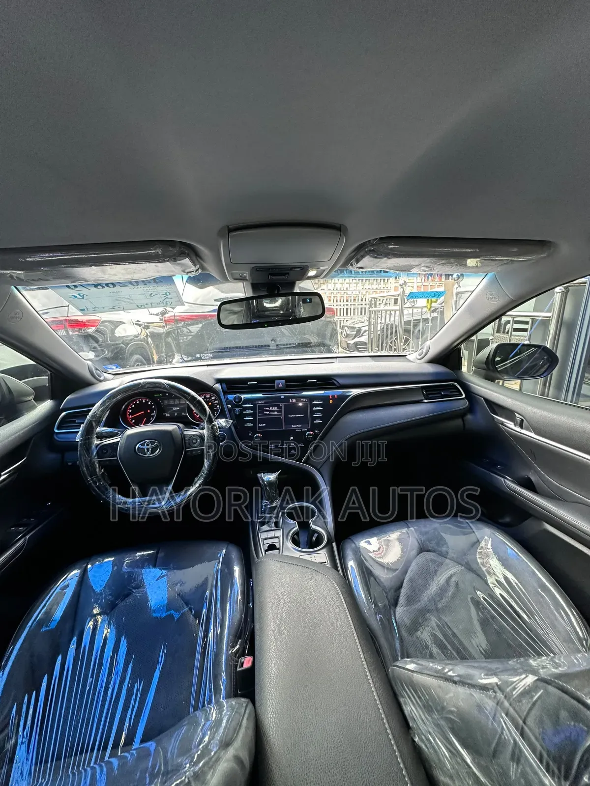 Toyota Camry XSE FWD (2.5L 4cyl 8AM) 2018