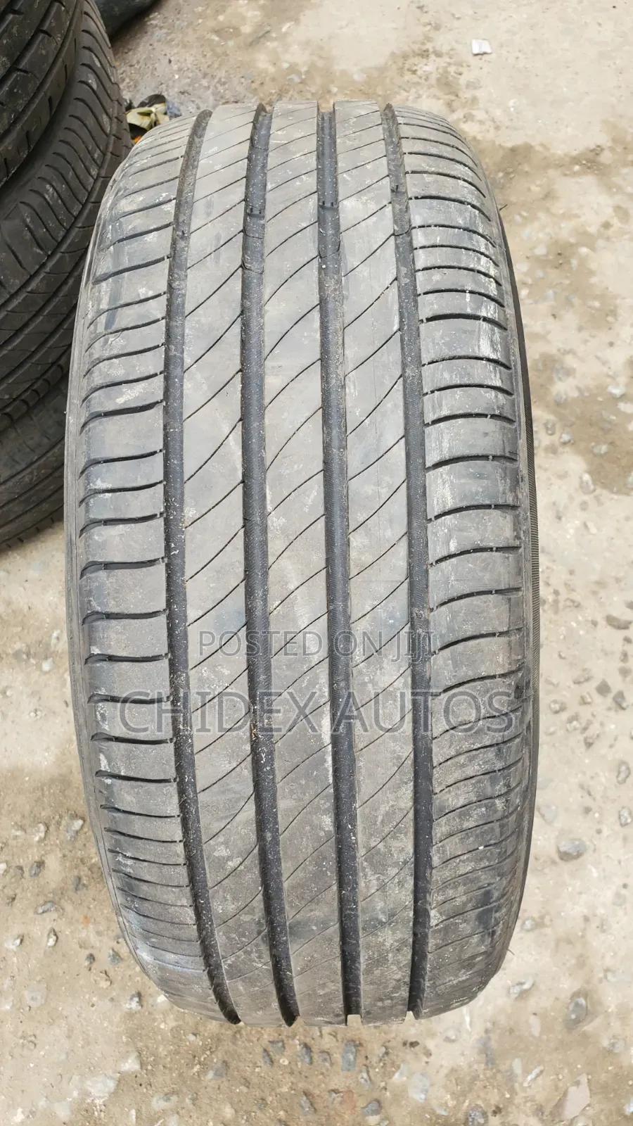 225/55 R17 Michelle Tyer*