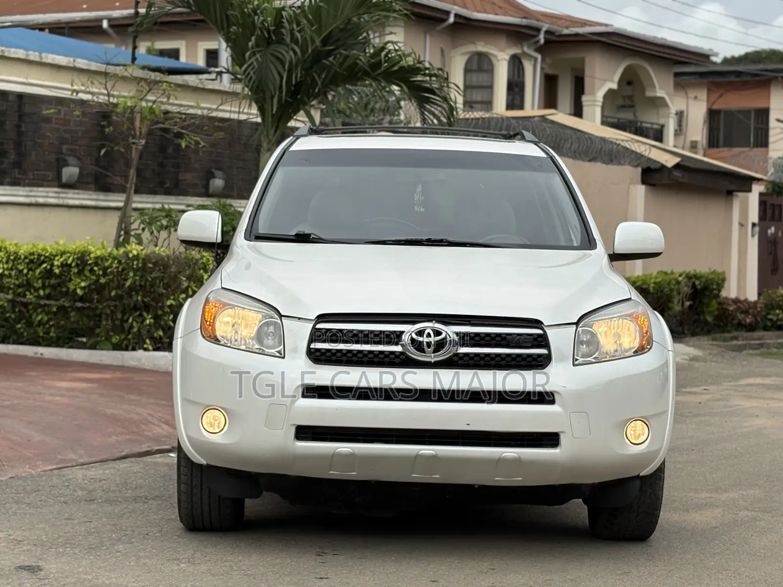 Toyota RAV4 Limited 4x4 2009 White