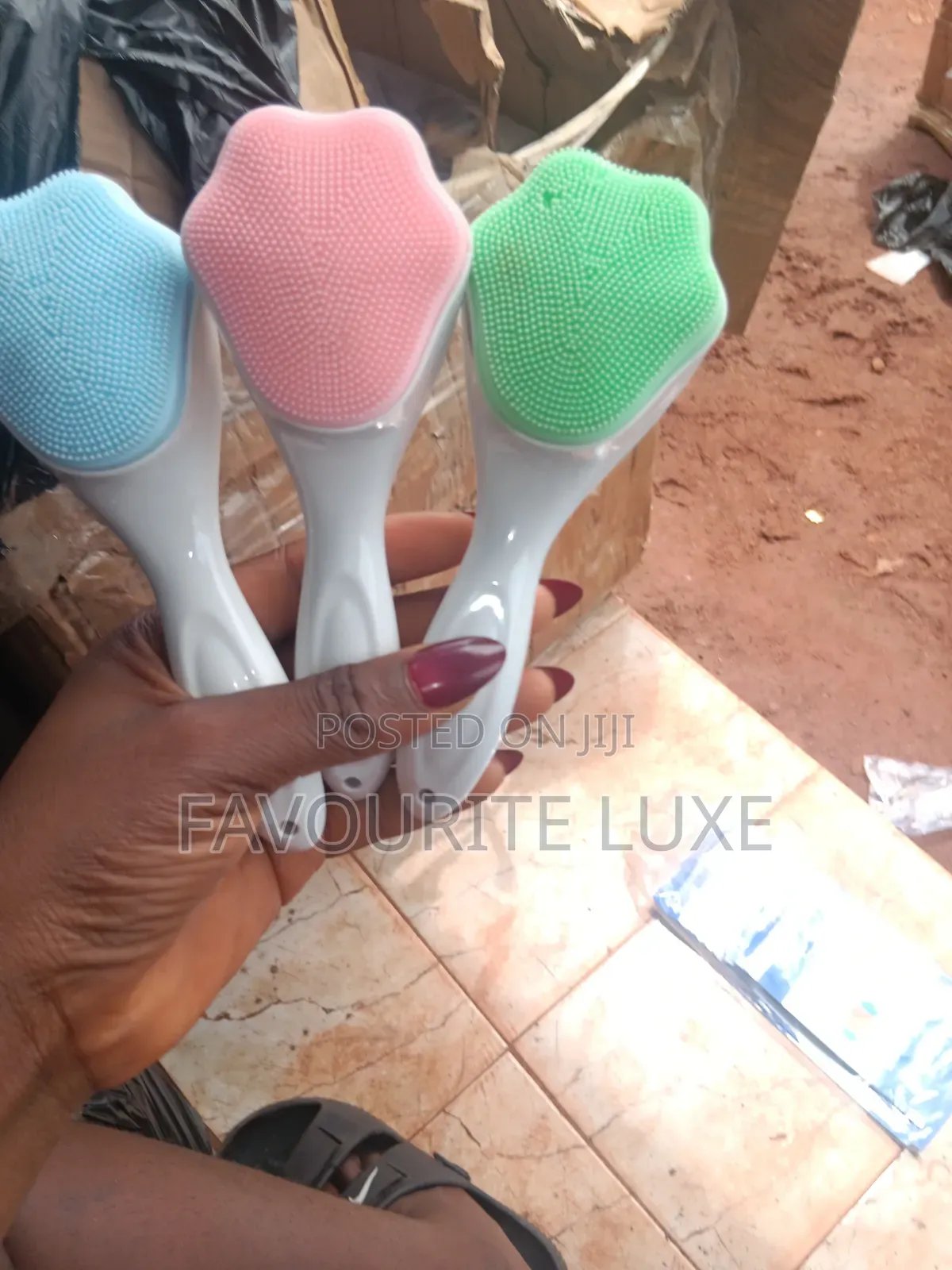 Silicone Facial Brush