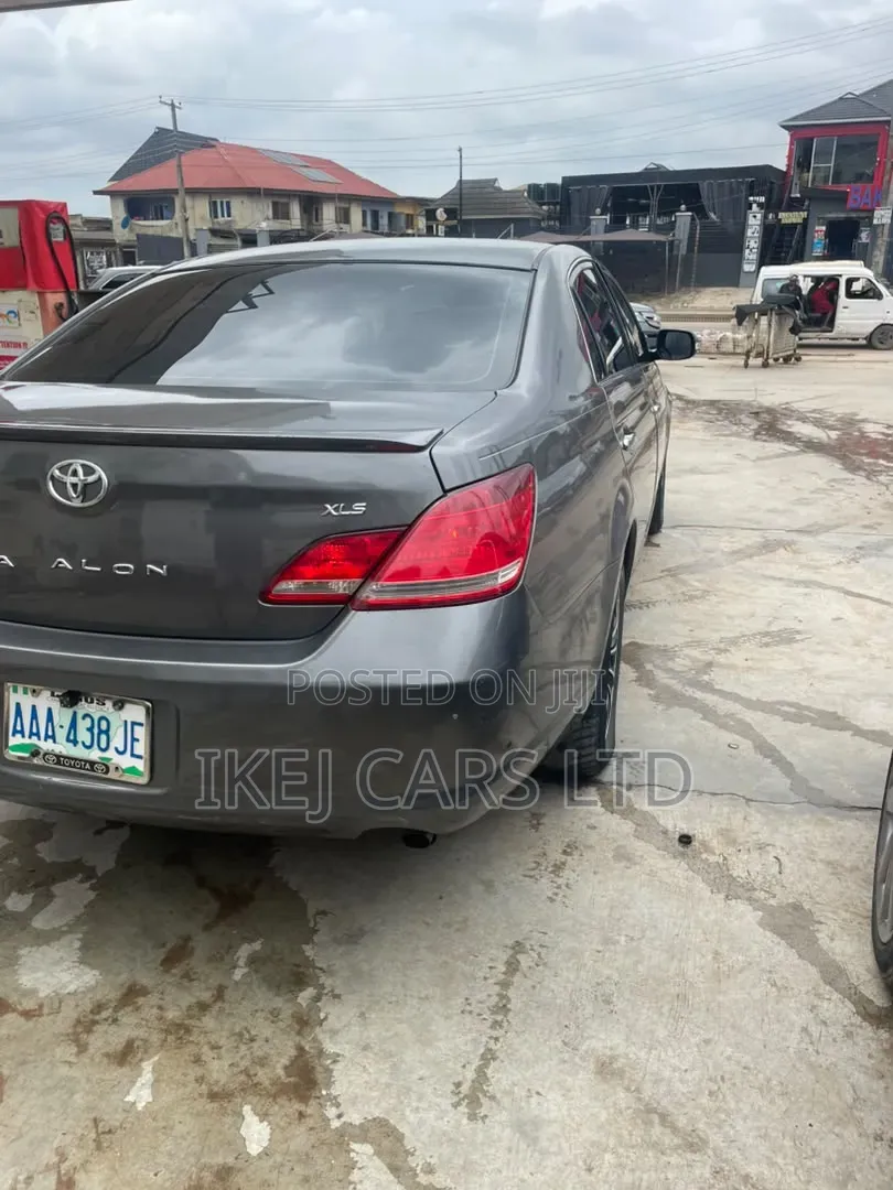 Toyota Avalon 2007 Gray