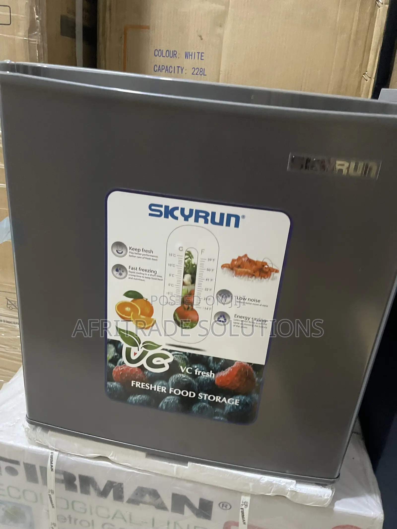 Skyrun BCD-50HW Mini Cooling Refrigerator