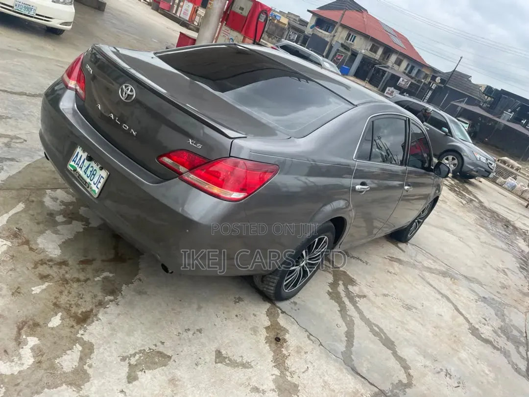Toyota Avalon 2007 Gray
