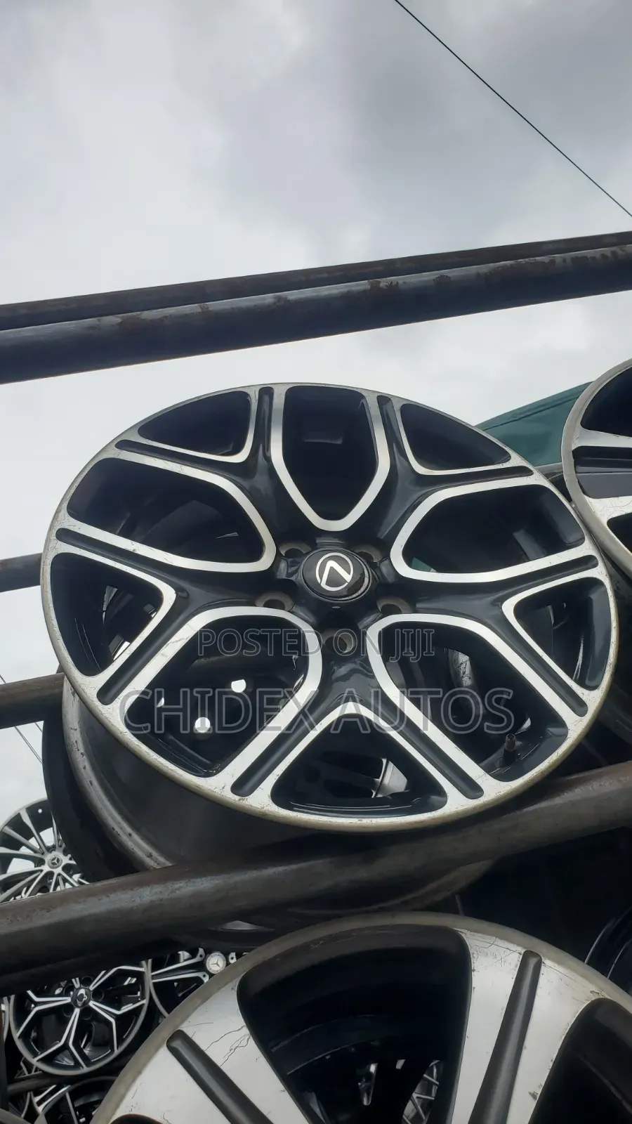 18 Inch Rim for Lexus Tokunbo*
