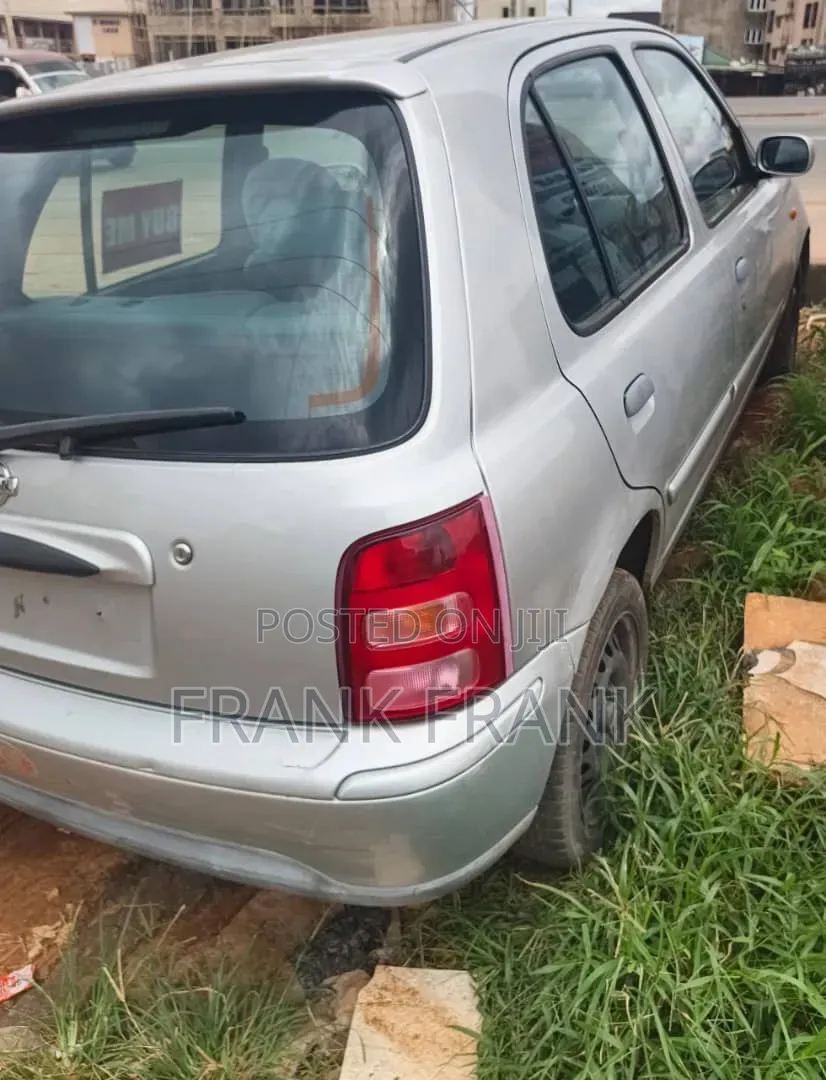Nissan Micra 1998 Silver