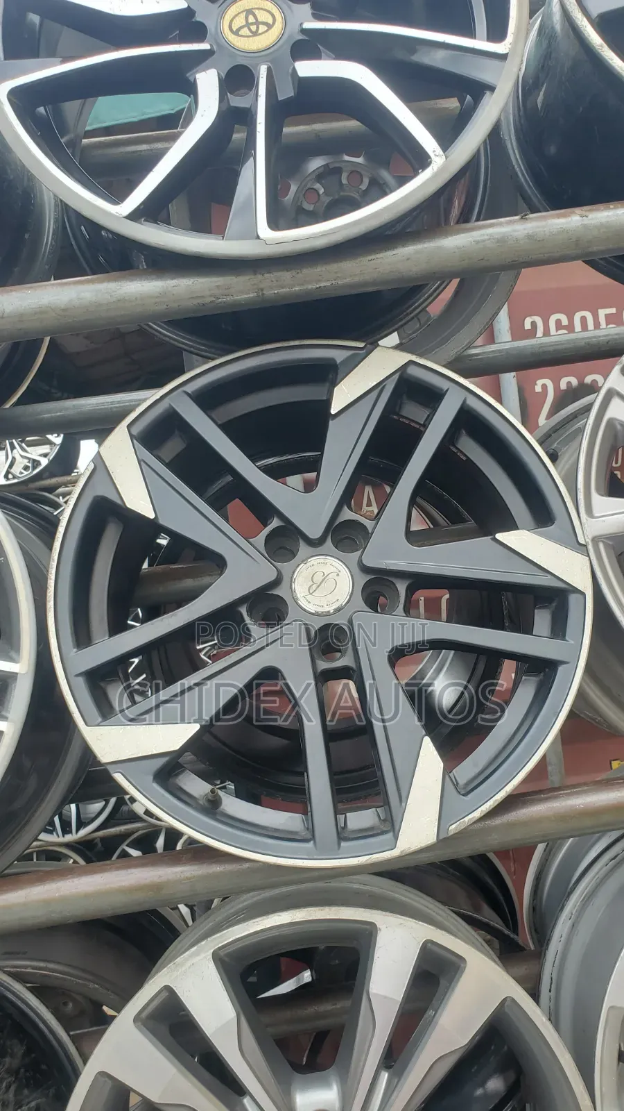 18 INCH RIM FOR TOYOTA and LEXUS Original Tokunbo Wheels #
