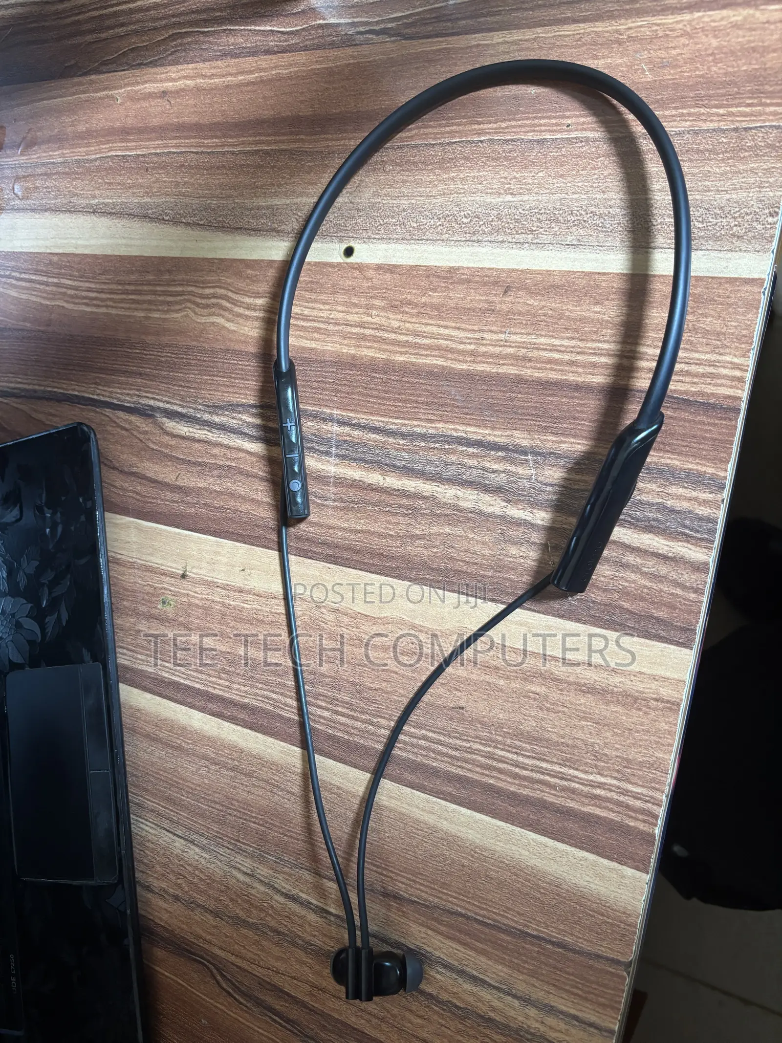 Oraimo Necklace Lite OEB-311