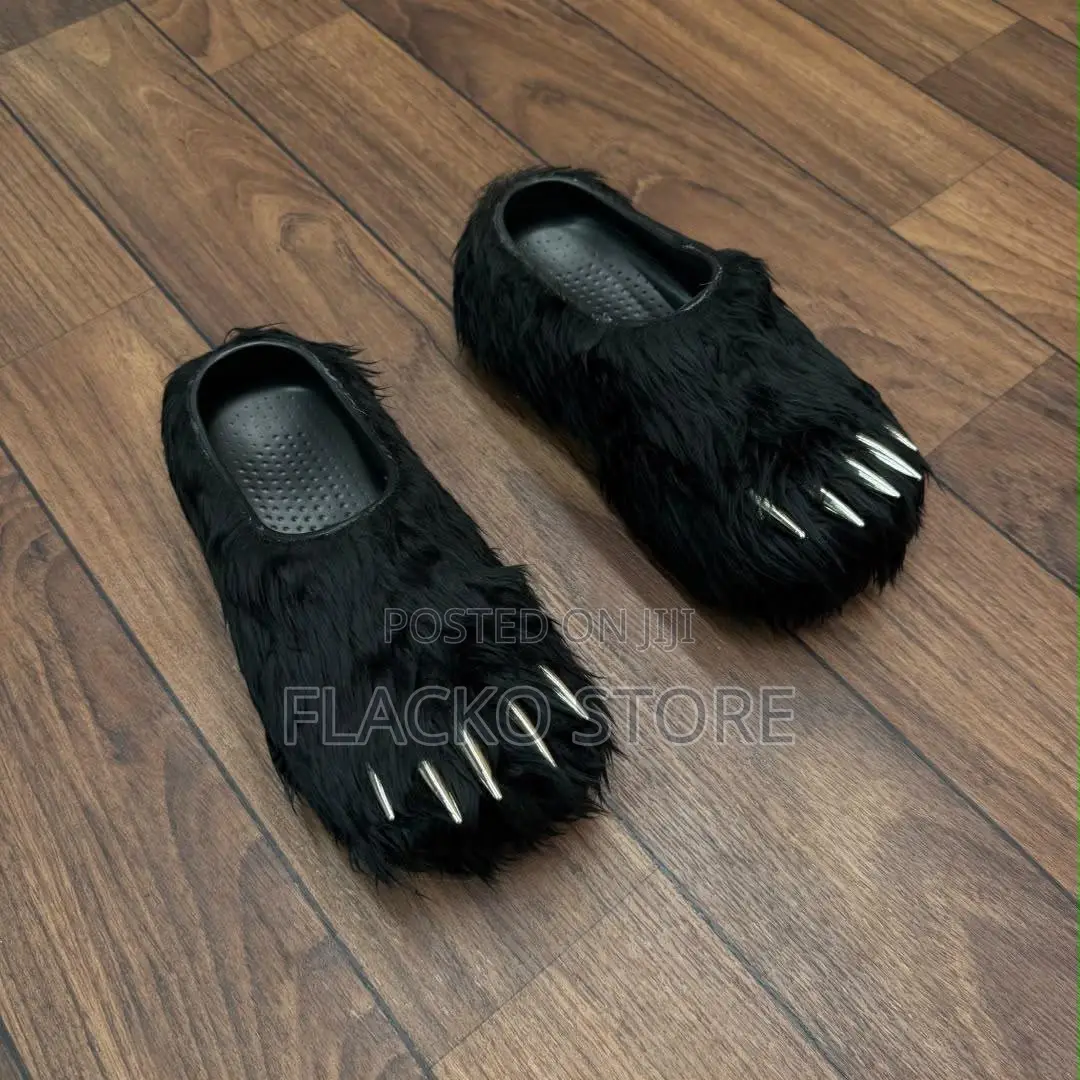 Premium Hardest Studio Bear Claws Mules