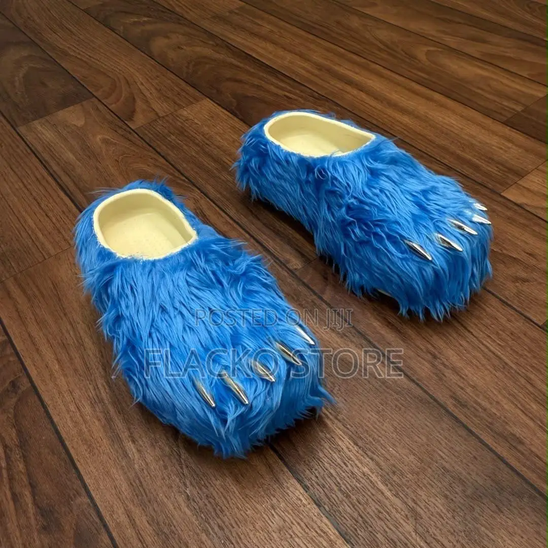 Premium Hardest Studio Bear Claws Mules